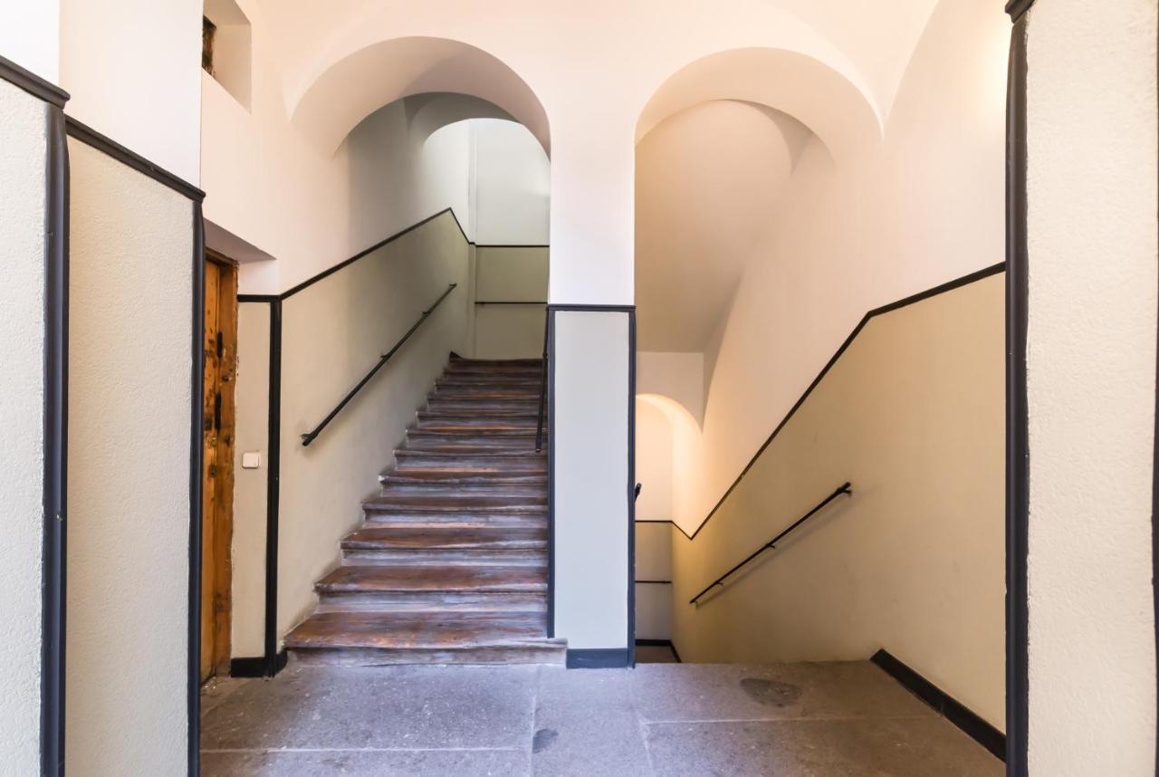 Historic Penthouse Plaza Mayor In Madrid Buitenkant foto